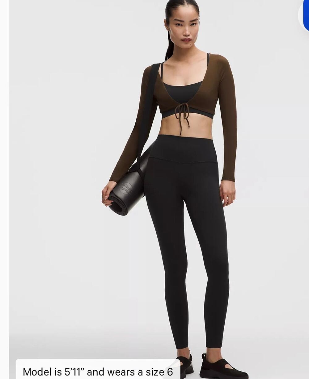 NWOT Lululemon black ALIGN HR high-waisted leggings in size 6 #activewear #yoga